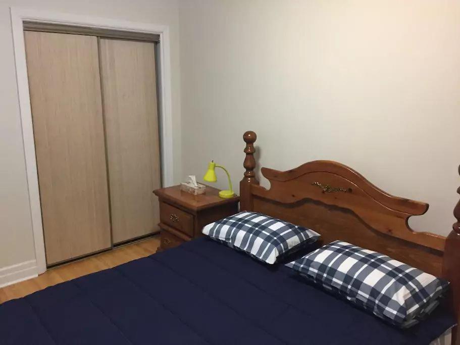 Private Rooms 5 Min Finch West Subway - York University Toronto Luaran gambar