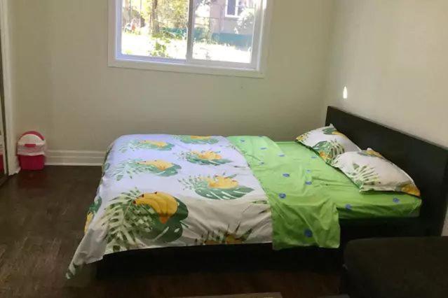 Private Rooms 5 Min Finch West Subway - York University Toronto Luaran gambar