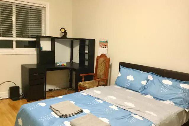 Private Rooms 5 Min Finch West Subway - York University Toronto Luaran gambar