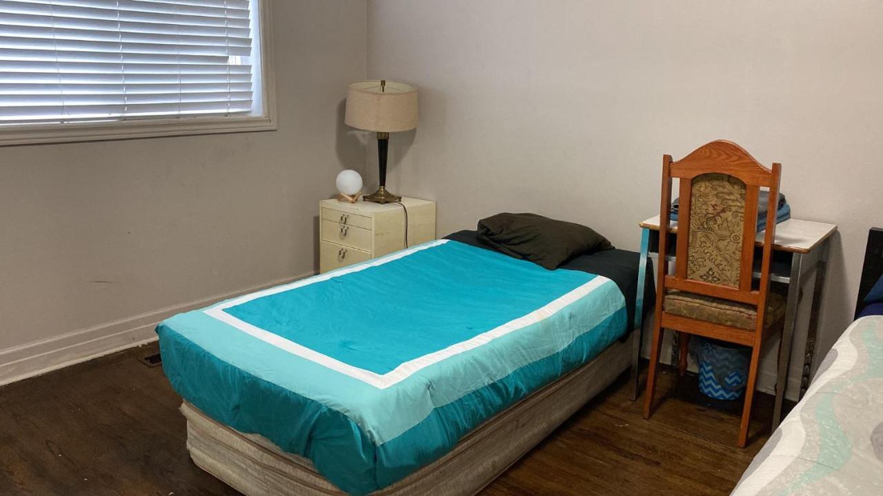 Private Rooms 5 Min Finch West Subway - York University Toronto Luaran gambar